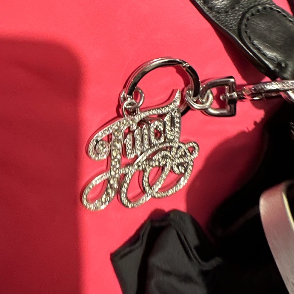 Juicy Couture - Picture 4 of 4